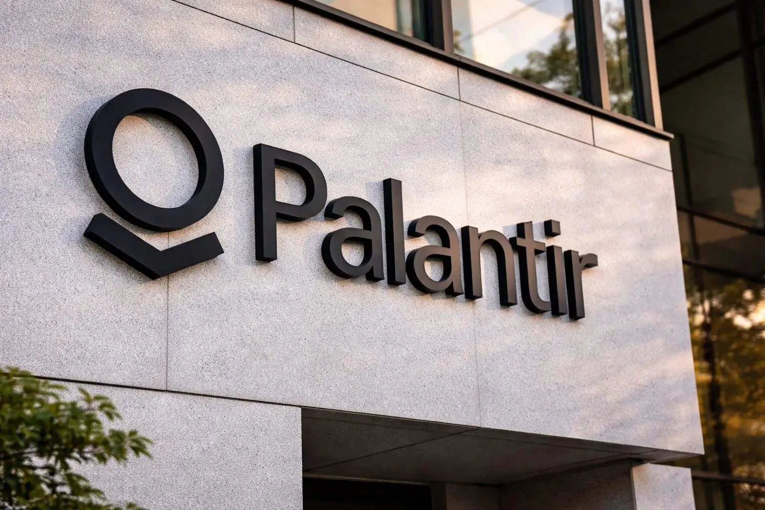 Palantir stock ticks up as Fed decision and Feb. 2 earnings near — what PLTR traders watch next