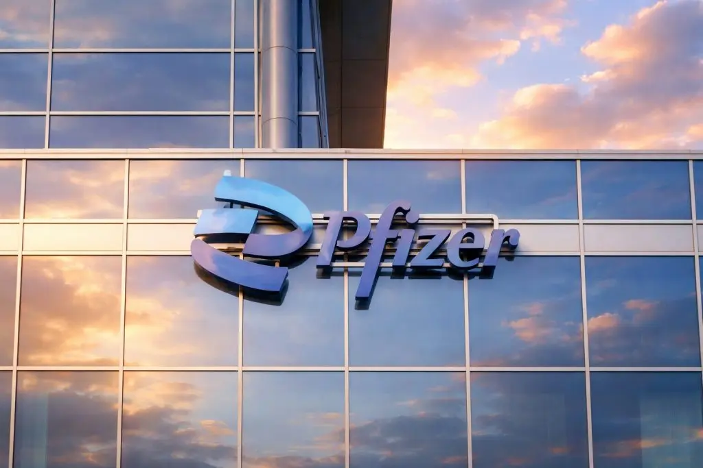 Pfizer stock today: PFE slips as report flags 2026 U.S. drug price hikes