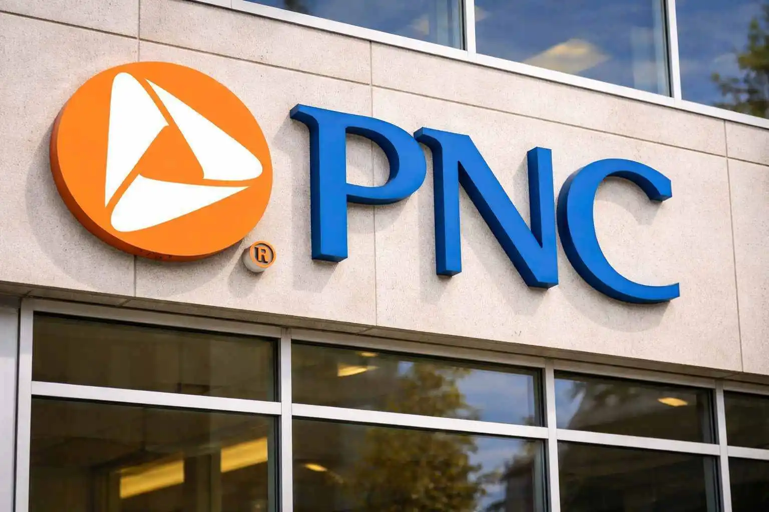 PNC stock price jumps on earnings beat and buyback outlook as financial services stocks brace for Tuesday
