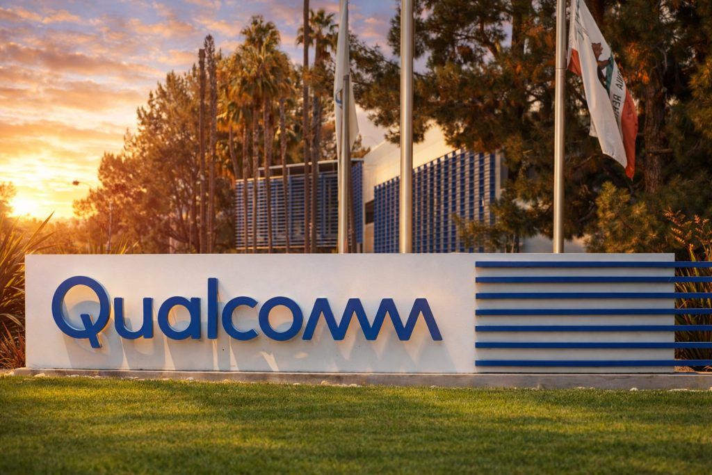 Qualcomm stock gets CES spotlight after Toyota RAV4 chip news and CFO sale notice