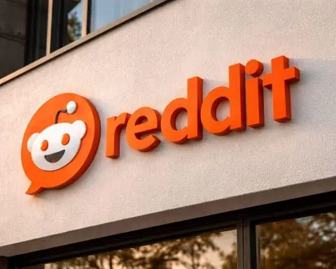 Reddit stock slips late as insider sales hit the tape and Evercore opens at $320