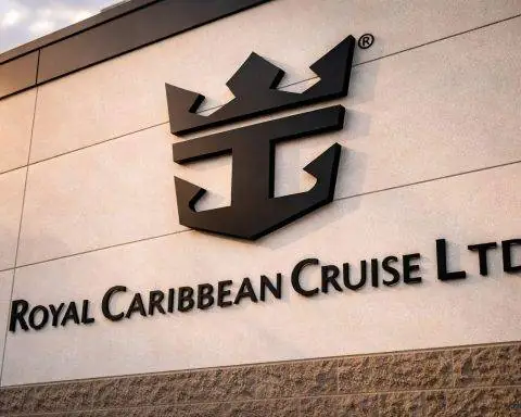 Royal Caribbean stock surges on 2026 profit view as Wave-season bookings hit record prices