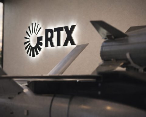 RTX stock hits a fresh 52-week high — here’s what to watch before earnings