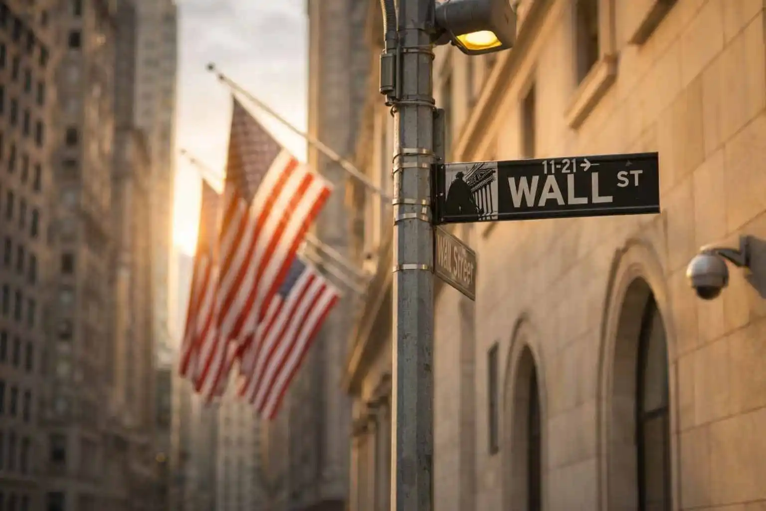 Russell 2000 Hits Record as Small Caps Beat Big Tech — Why Wall Street Watches the First 10 Trading Days