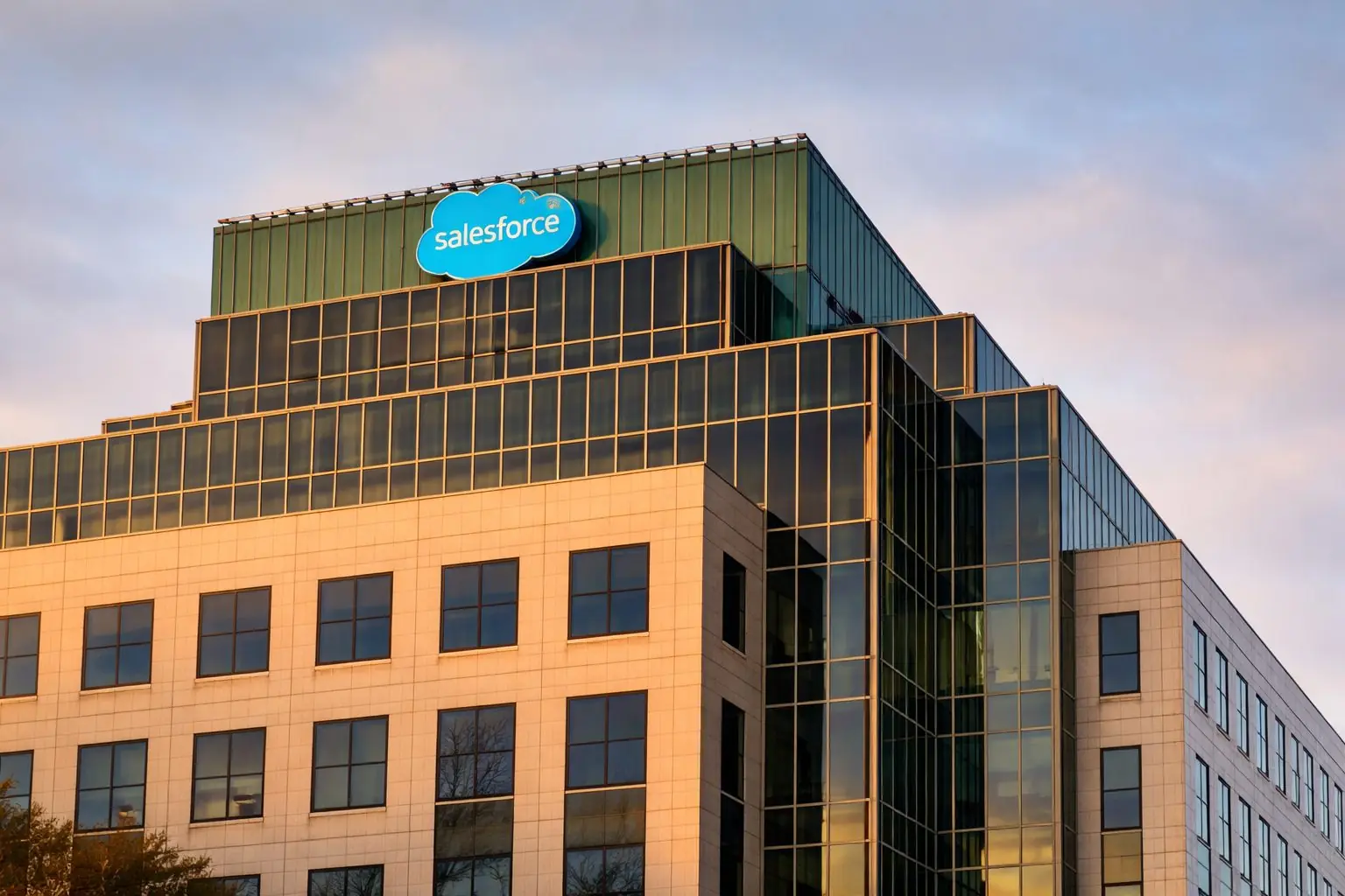 Salesforce stock drops after-hours as AI-agent scare hangs over new Davos, Google moves