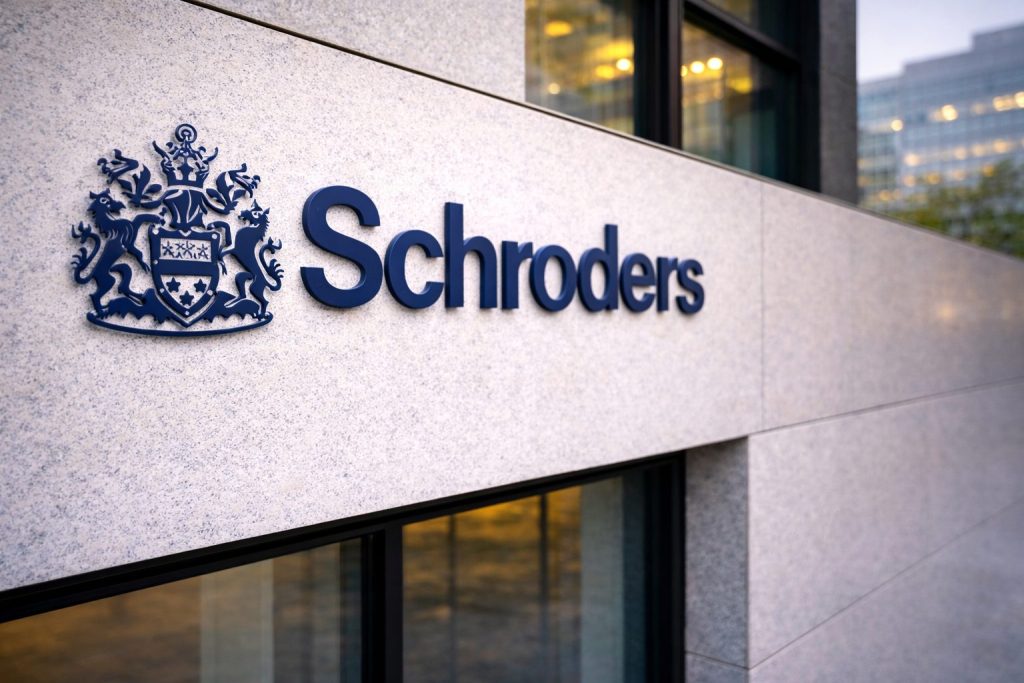 Schroders PLC share price slips as Goldman lifts target but sticks to “sell” on tariff jitters