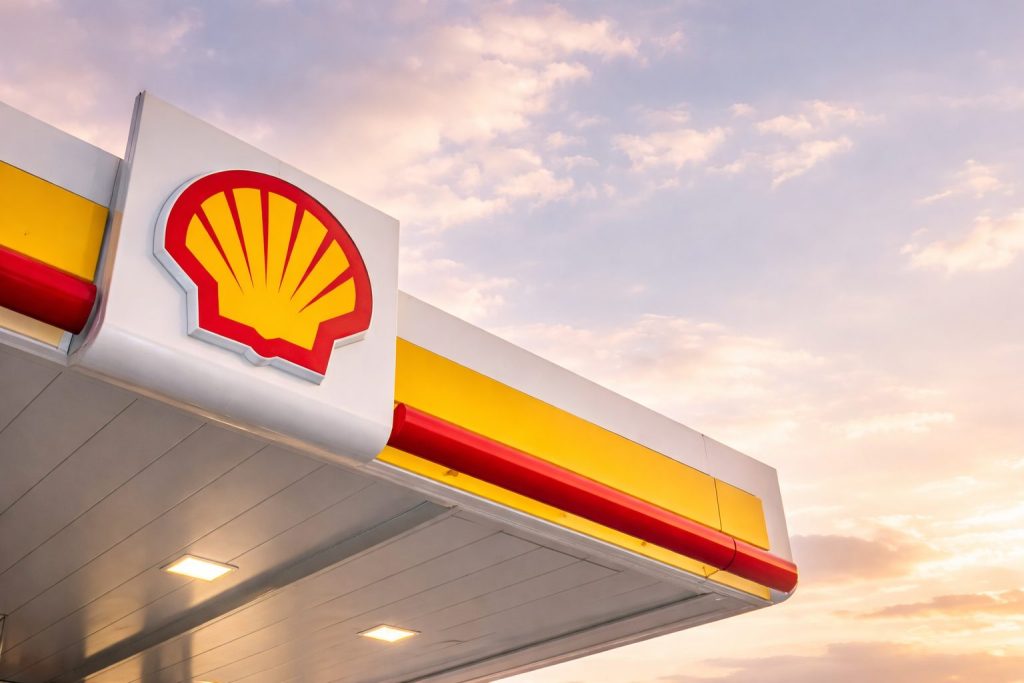 Shell share price edges higher in London as Nigeria incentives and Argentina shale sale talk hit the tape
