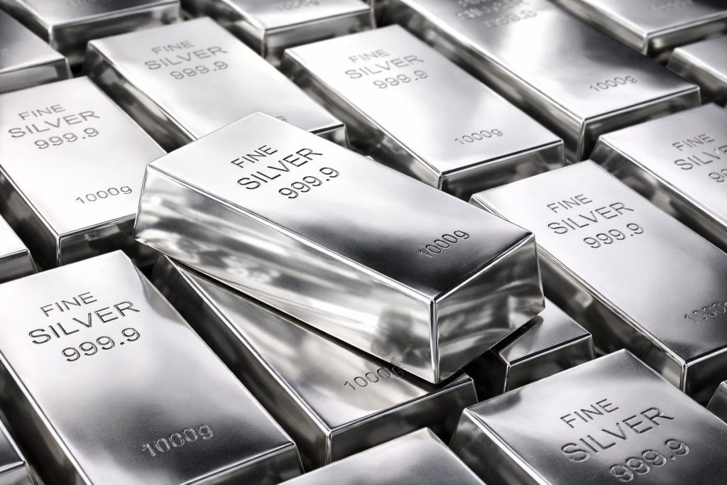 Silver near record highs as BMO flags rare gold-silver ratio low and retail money floods ETFs