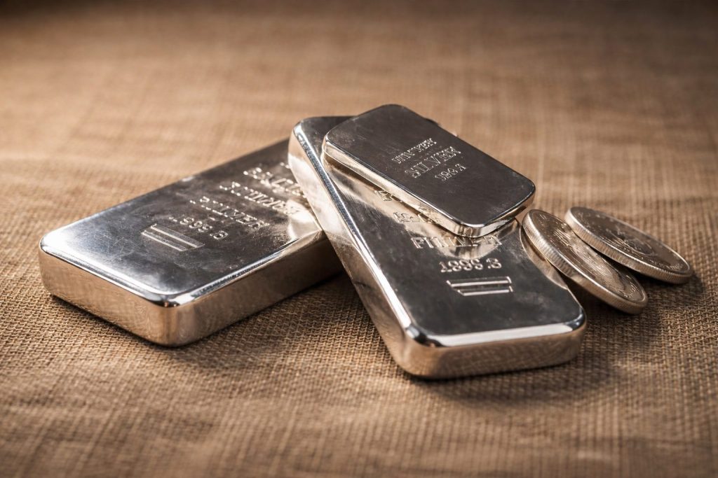 Silver price breaks $90 and SLV jumps in New York: what silver-stock traders watch next