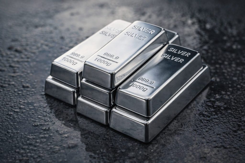 Silver price slides below $90 as dollar firms; traders eye Fed week ahead
