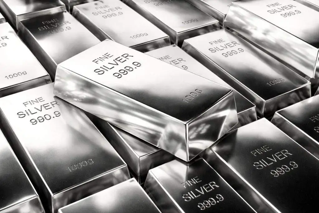 Silver price today: Silver sticks near $95 after record as Davos risk keeps buyers on edge