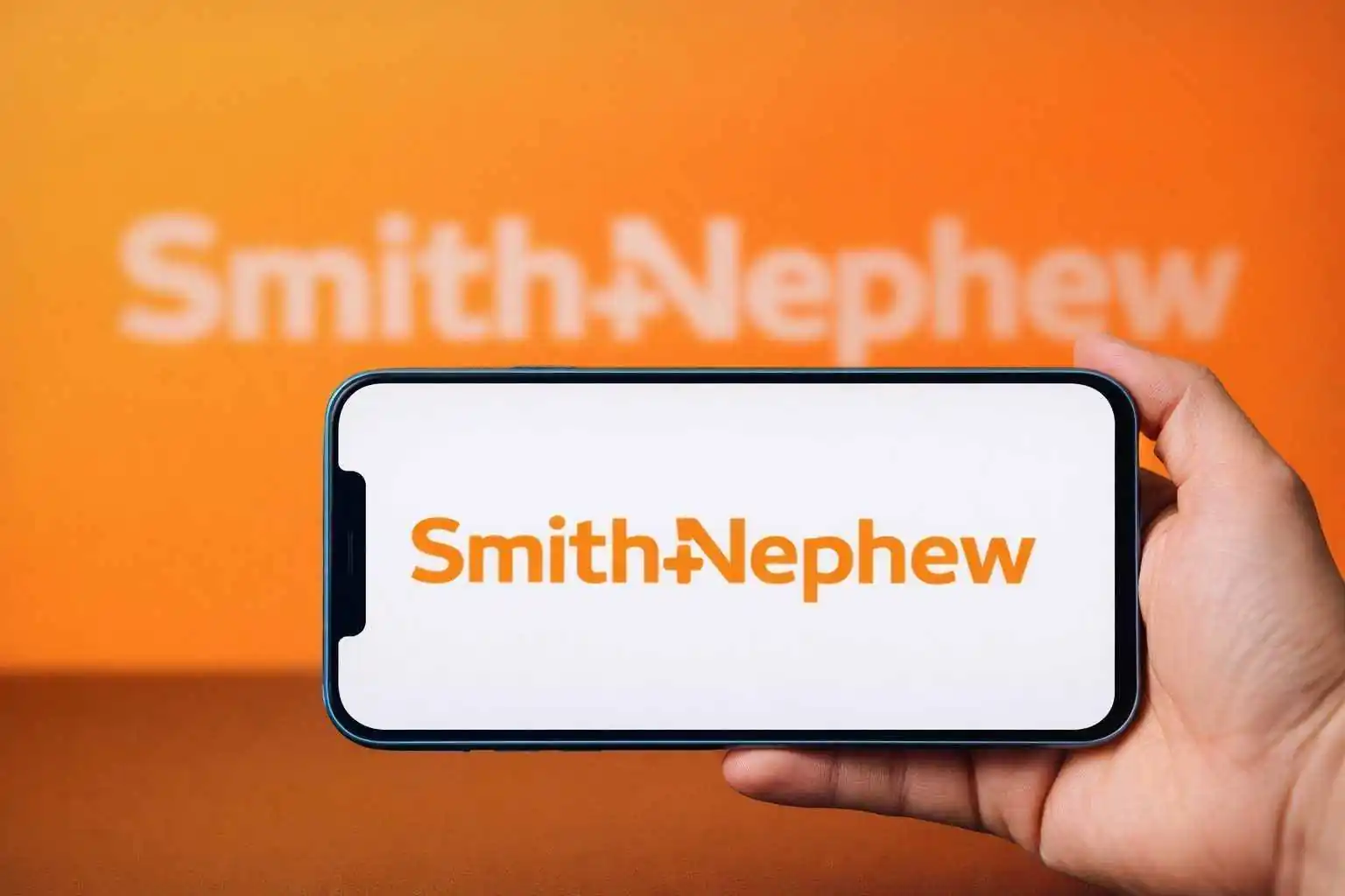 Smith & Nephew stock price rises as Fitch assigns BBB+ rating — March results next