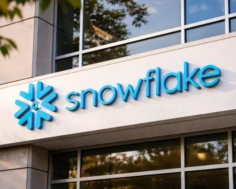 Snowflake stock slides again after software rout; SNOW traders eye next catalysts