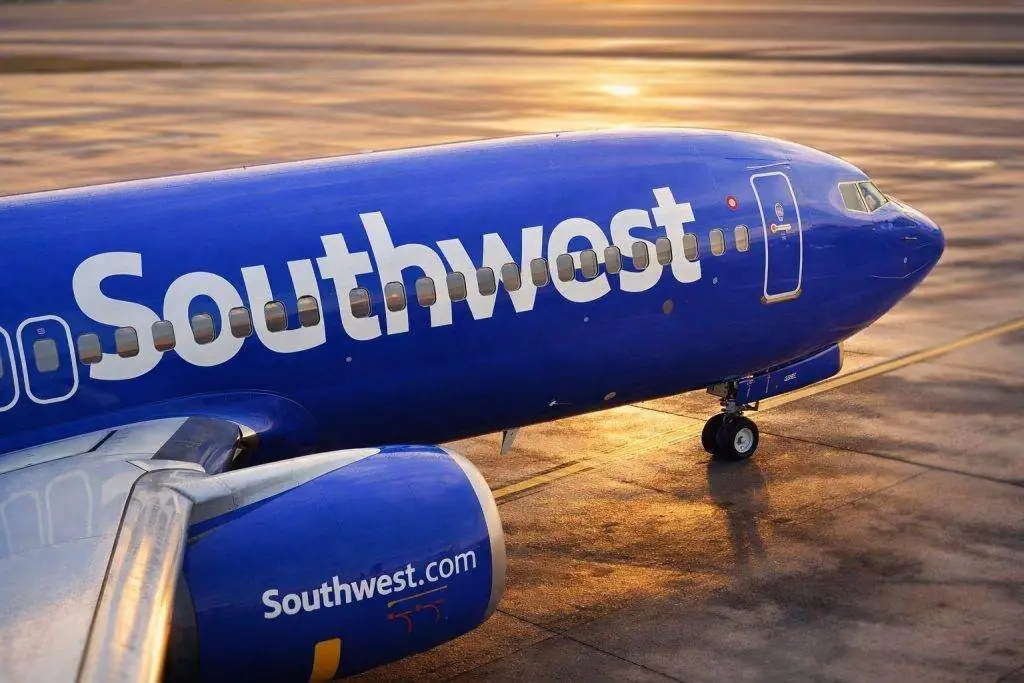 Southwest Airlines stock jumps nearly 19% as LUV targets $4 profit — what traders watch next
