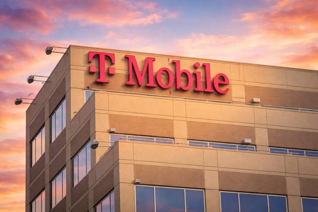 T-Mobile stock clears $200 again as $2 billion bond deal and FCC fine case land in focus