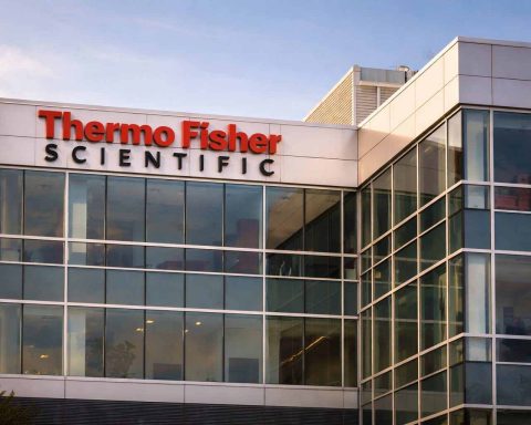 Thermo Fisher stock price rises nearly 2% as Australia starts Clario deal review; earnings next in focus