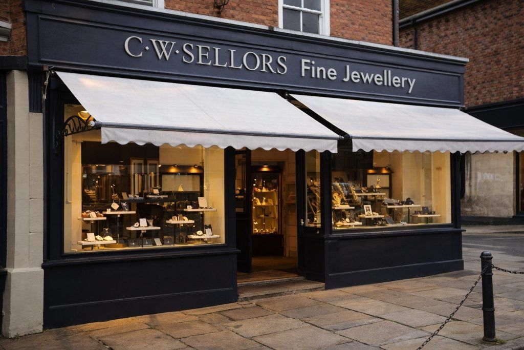 UK jeweller CW Sellors hits insolvency countdown after administrator notice filed