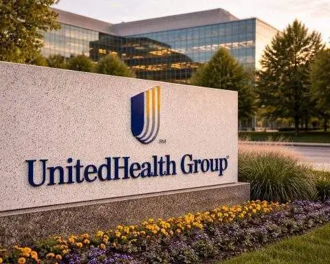 UnitedHealth stock slips ahead of earnings: UNH investors brace for 2026 outlook