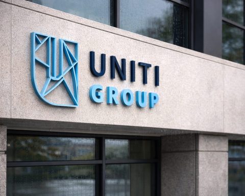 Uniti Group stock jumps 12% as Barclays lifts target, debt deals back in focus