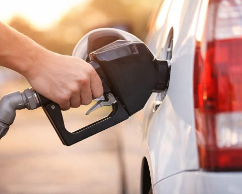 US gas prices tick higher again as winter storm rattles supply — what drivers watch next