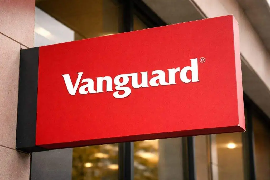 Vanguard’s $505M Strategy Stake Puts Bitcoin-Proxy Stock MSTR Back in Play