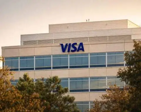 Visa stock price ends week lower as Trump credit-card cap talk clouds Tuesday reopen