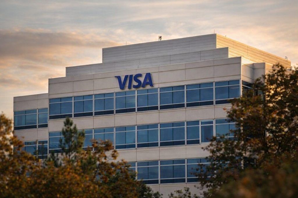 Visa stock price today: NYSE:V ticks up as UK fee-cap loss hangs over Visa ahead of Jan. 29 earnings
