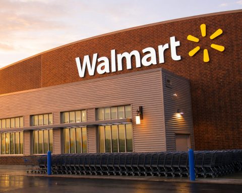 Walmart stock ticks up as Nasdaq-100 inclusion kicks in — here’s what WMT investors watch next