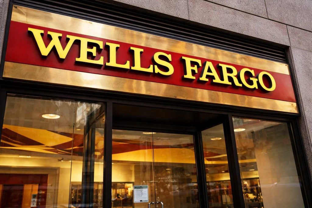 Wells Fargo stock price slips after-hours: what’s next for WFC after its $50 billion outlook