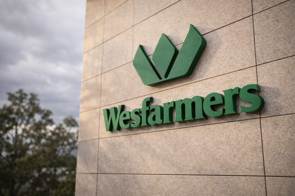 Wesfarmers shares rise as fresh spending data keeps RBA rate talk in play