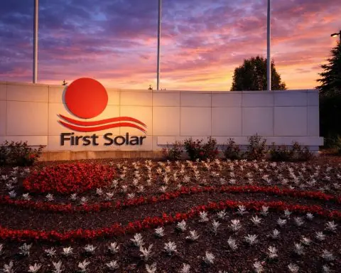 Why First Solar stock is sliding today: Jefferies downgrade puts 2026 bookings in the spotlight