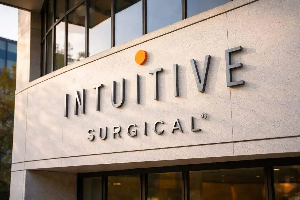 Why Intuitive Surgical stock price is in focus: ISRG heads into earnings week after Friday dip