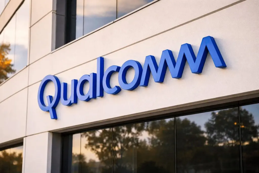 Why Qualcomm (QCOM) stock slipped before the long weekend — dividend, board exit, tariffs