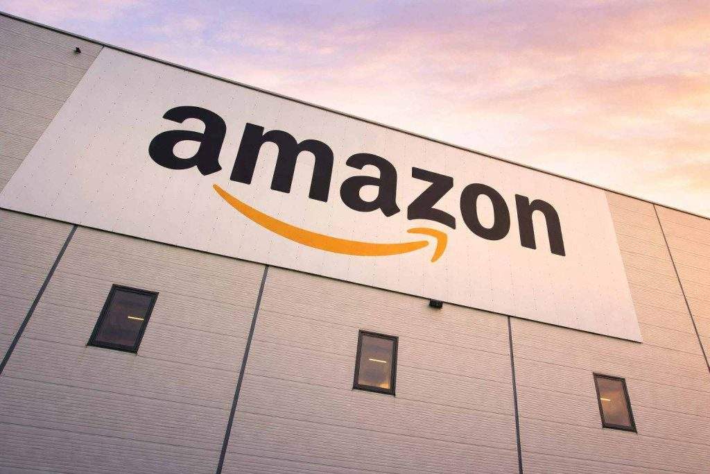 Amazon stock slides on $200 billion AI spending plan — what to know before Monday’s open