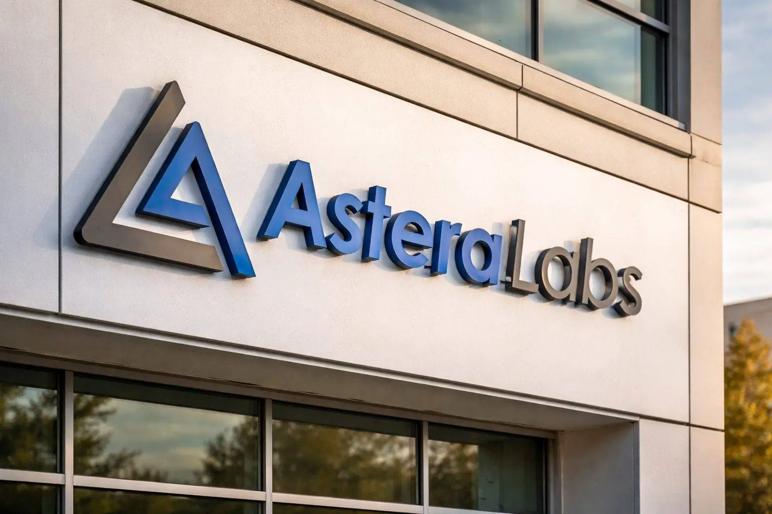 Astera Labs stock slid 6% Friday — here’s what traders watch before Monday