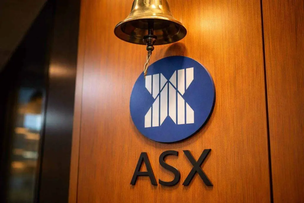 Australia stock market today: ASX 200 retakes 9,000 as NAB hits record, BlueScope bid keeps deal talk alive