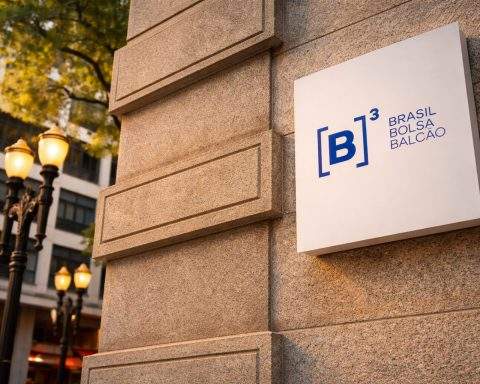 B3SA3 hits R$18 as Ibovespa breaks 190,000 — what investors watch before Monday