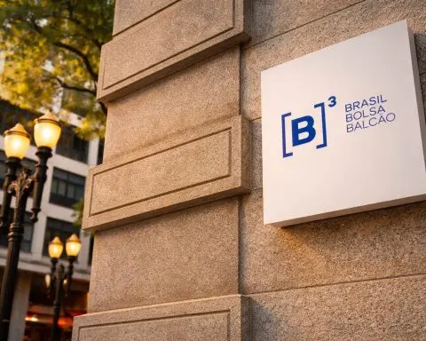 B3SA3 hits R$18 as Ibovespa breaks 190,000 — what investors watch before Monday