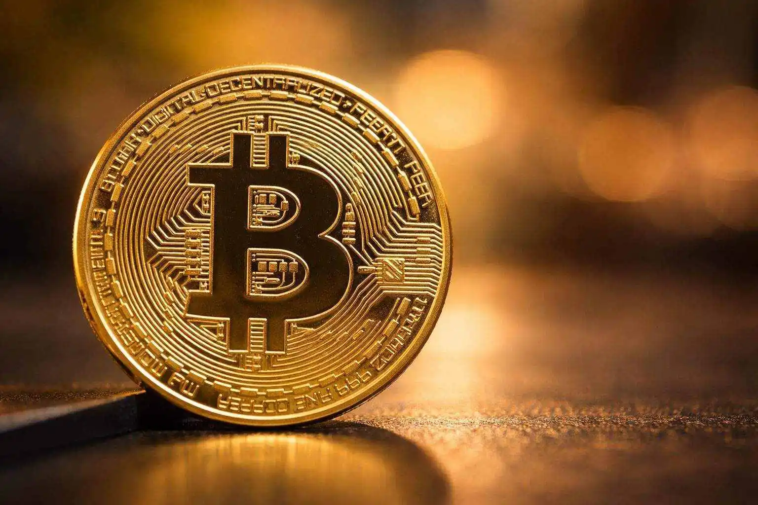 Bitcoin price snaps back above $70,000 after plunge, but options traders stay on guard