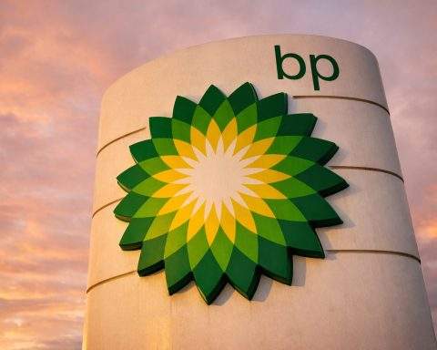 BP share price: BP stock in focus before London open after buyback pause
