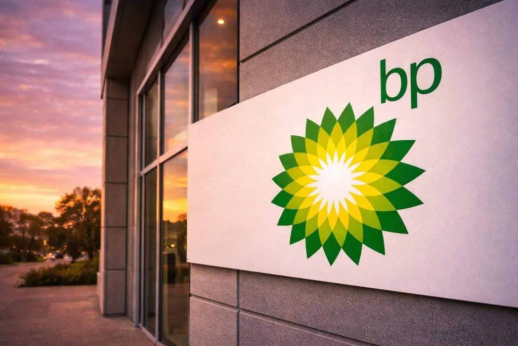 BP share price near 52-week high ahead of Feb 10 earnings as buyback runs on