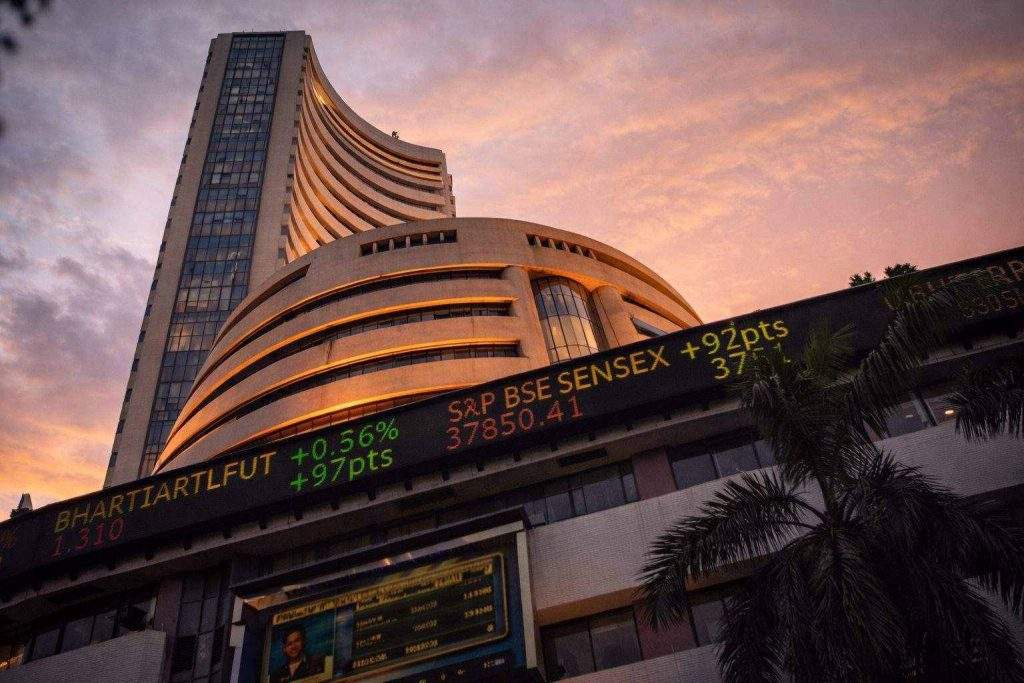 BSE share price wobbles after market-share loss report — what to watch before the next session