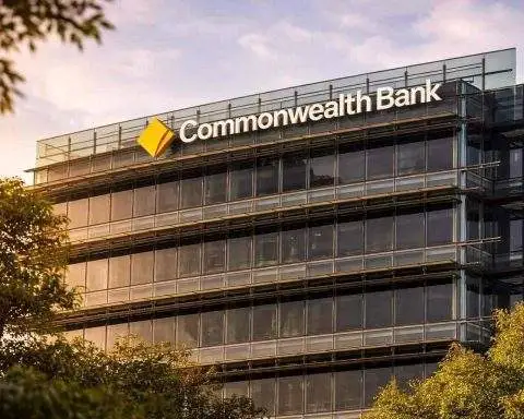 CBA share price: CommBank stock dips into the weekend as rates shift and earnings loom