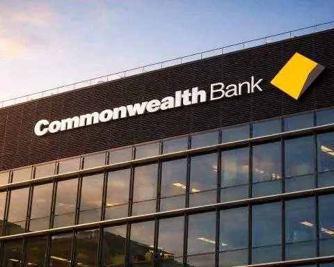 CBA share price today: Commonwealth Bank stock slips as dividend deadline and RBA minutes steer trade