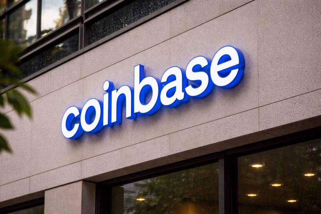 Coinbase stock price sinks 13% after bitcoin’s slide — earnings next week loom