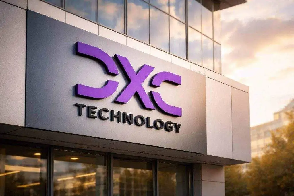 DXC stock drops nearly 5% as tech sentiment turns; London AI hub and Amazon Quick rollout in focus