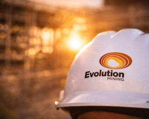 Evolution Mining (ASX:EVN) share price jumps 2.4% as gold steadies; $51m director sale in focus