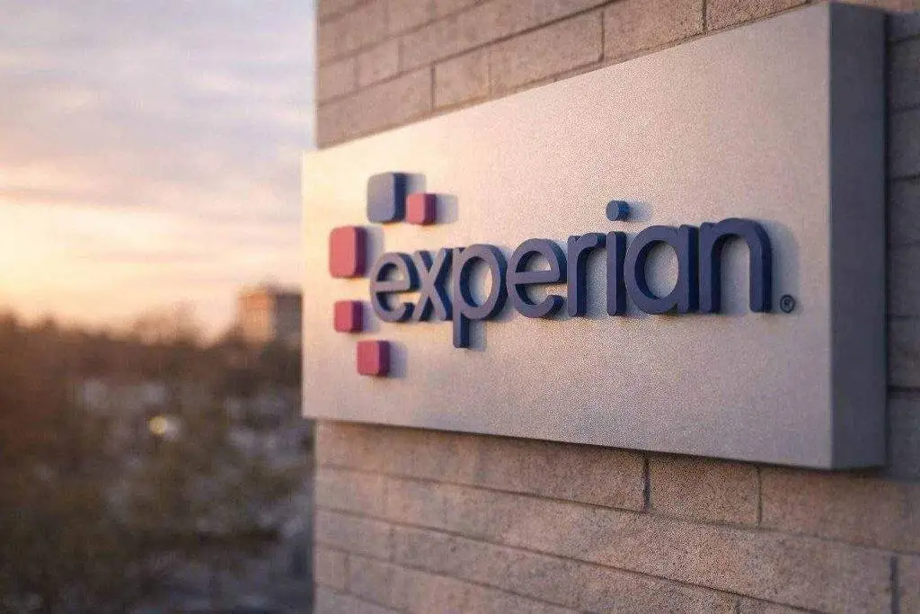 Experian-Aktienkurs steigt, da Einführung der ChatGPT-Versicherungs-App KI-Strategie wieder in den Fokus rückt