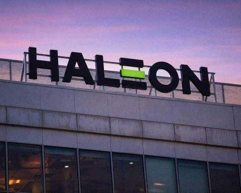 Haleon share price slips as Wellington flags near-5% stake ahead of Feb 25 results