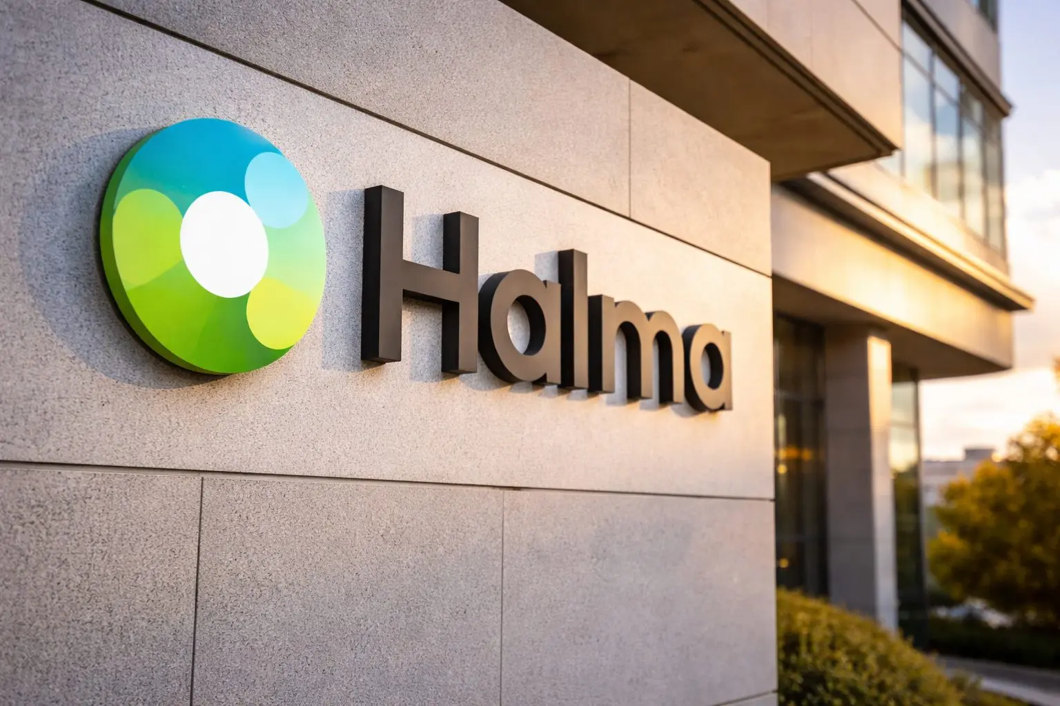 Halma share price touches fresh 52-week high near 4,100p as HLMA extends rally in London